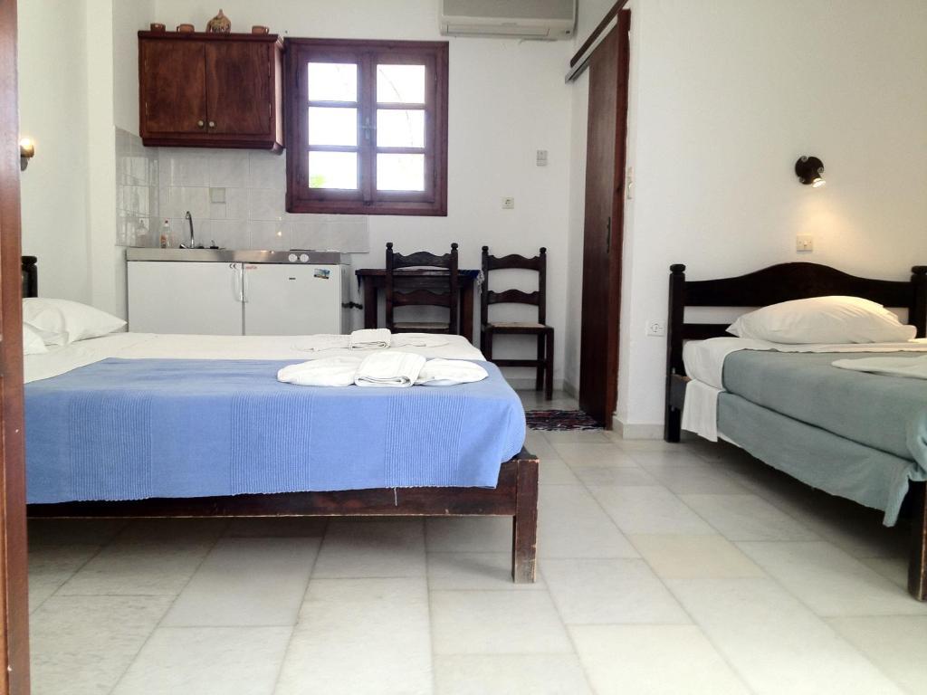 Sigma Studios On The Beach Naxos City Room photo