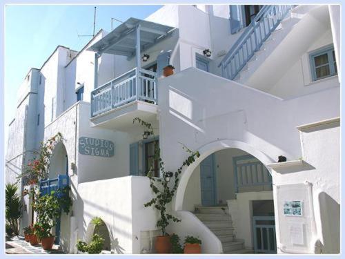 Sigma Studios On The Beach Naxos City Exterior photo