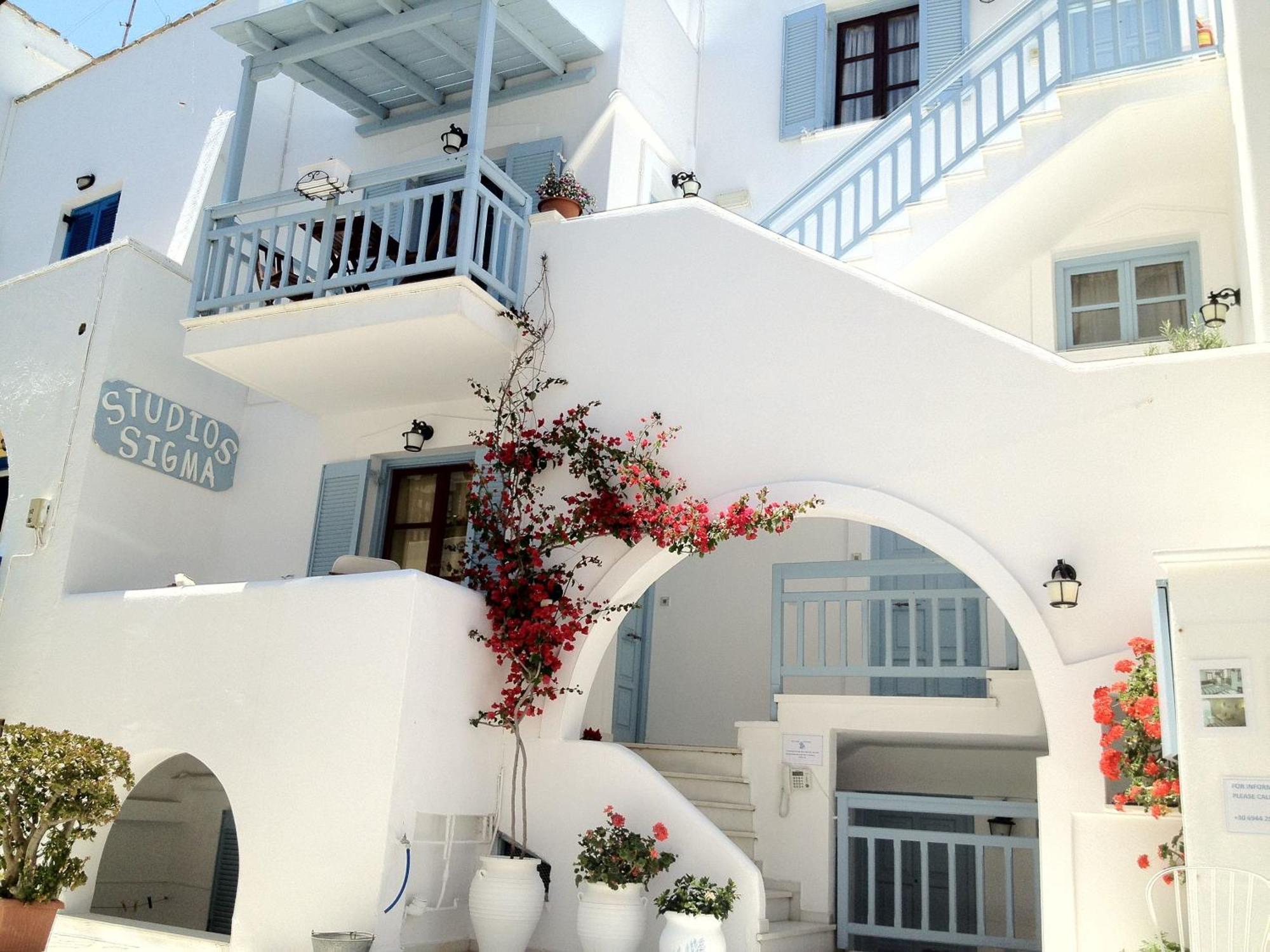 Sigma Studios On The Beach Naxos City Exterior photo